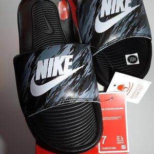 SALE Nike Victoria One Print Slide Shoes Men's SIZE 7 100% Authentic